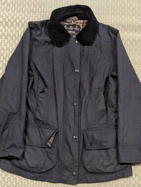 Barbour Beadnell Waxed Canvas Jacket Women's Size US 4 (UK 8)